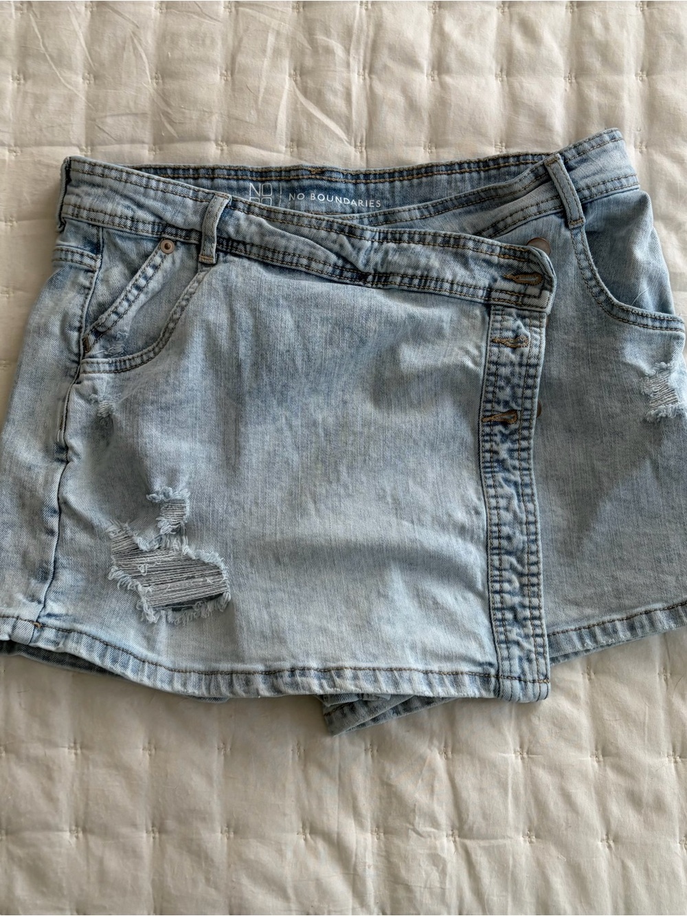 No Boundaries Light Wash Denim Skort - Light Blue